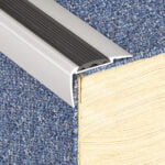 Trapneus medium geribbeld 55 x 32 mm incl inlage 300 cm