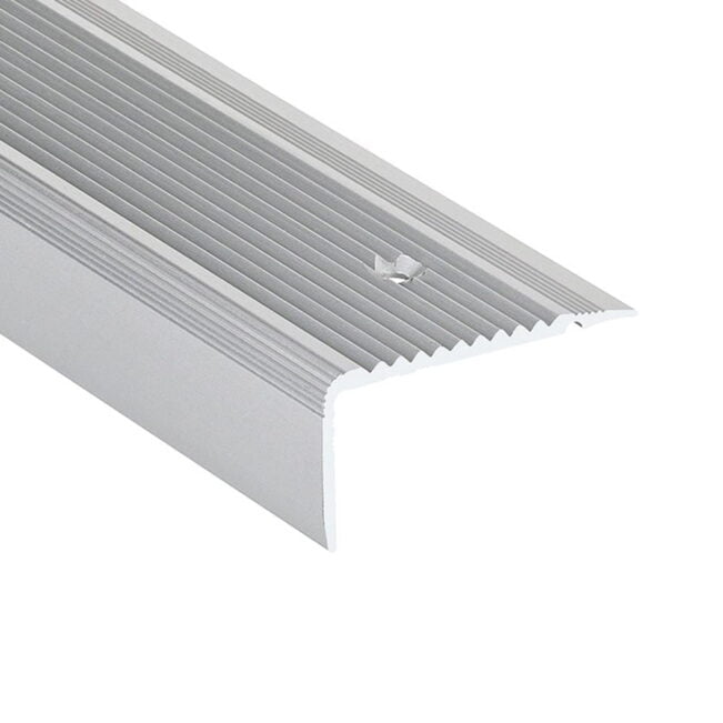 Trapneus renovatie 44 x 22 mm aluminium geboord 300 cm