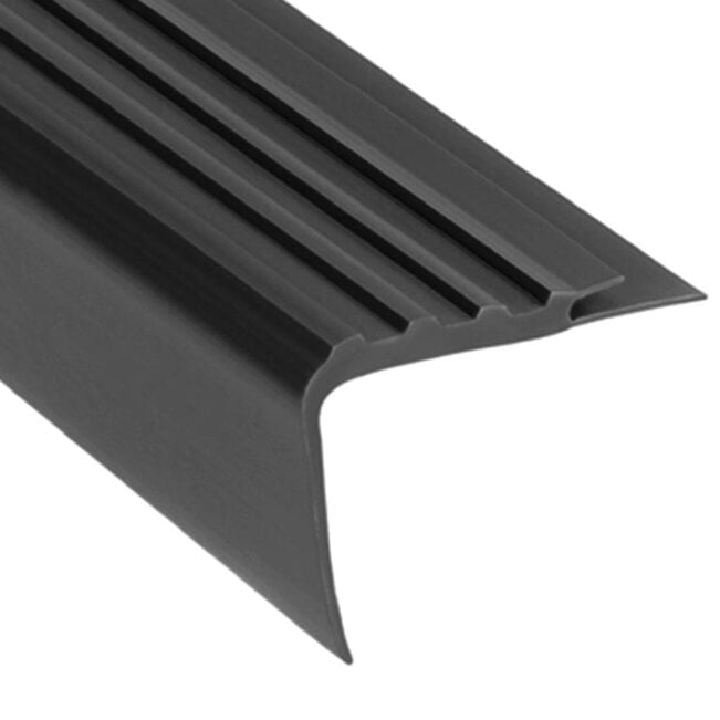 Trapneus N45P rechte knijprand 4,5 mm PVC zwart 300 cm